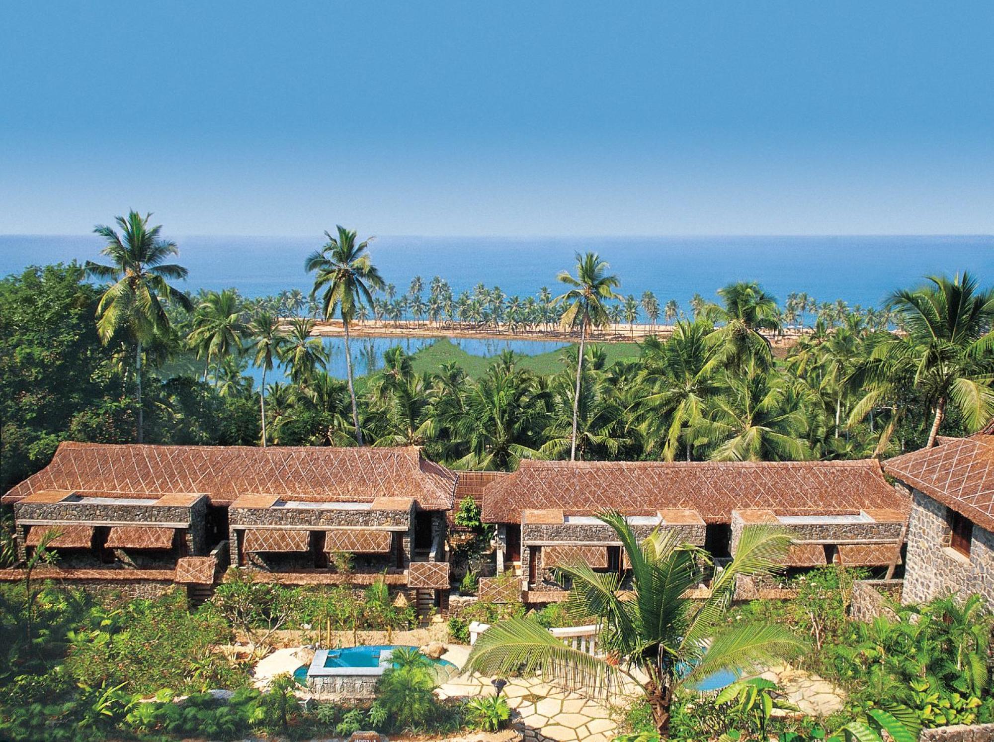 Taj Green Cove Resort And Spa Kovalam Exterior photo