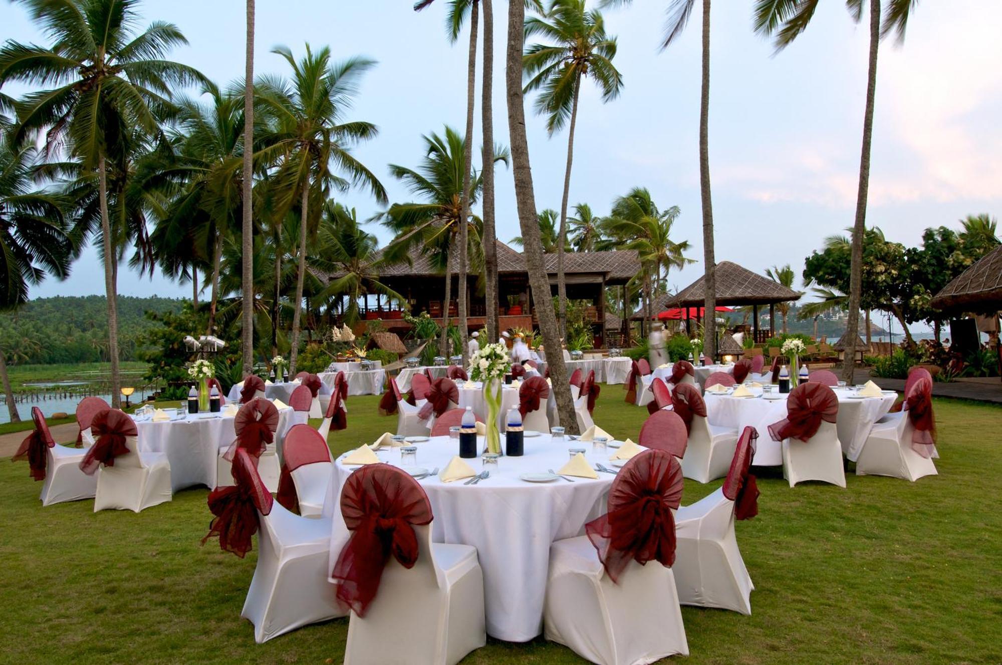 Taj Green Cove Resort And Spa Kovalam Exterior photo